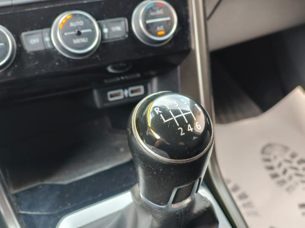 Volkswagen T-Roc usata a Brescia (12)