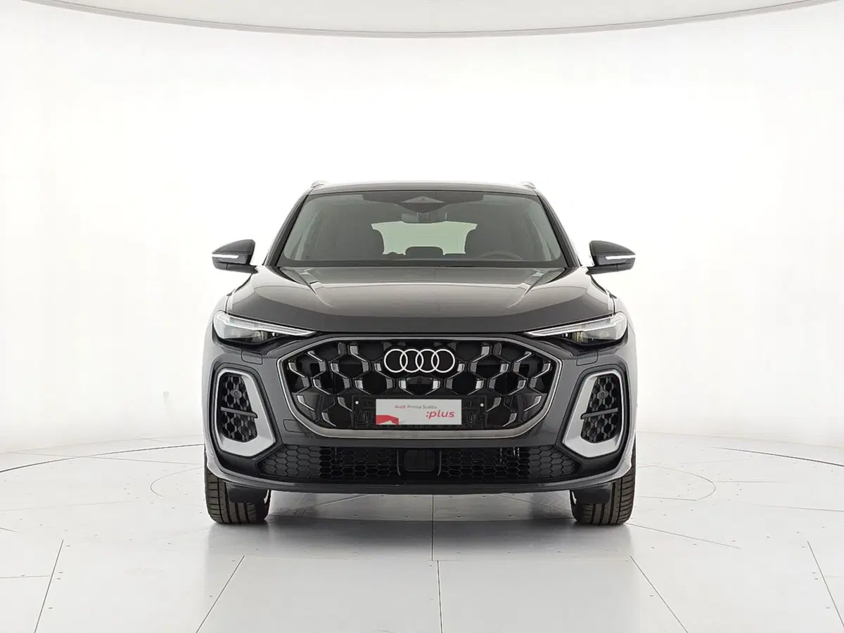 Audi Q5 nuova a Cuneo (2)