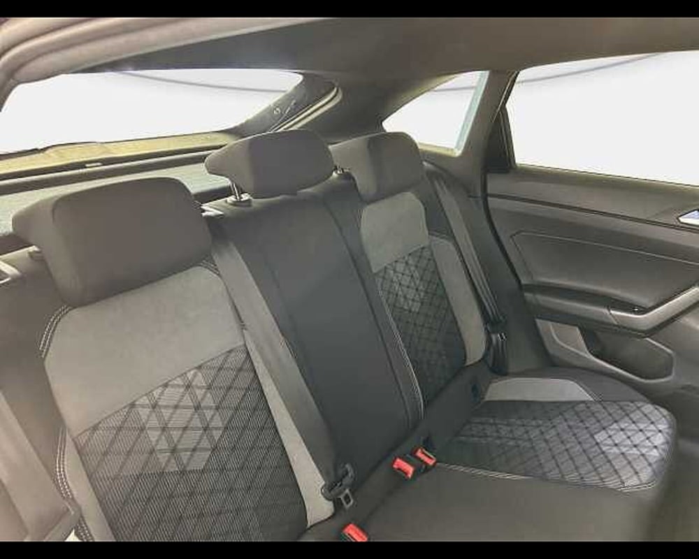 Volkswagen Taigo usata a Roma (9)