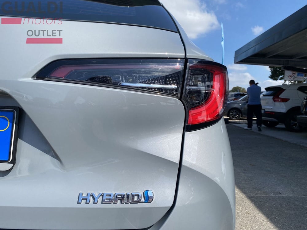 Toyota Corolla Touring Sports usata a Modena (16)