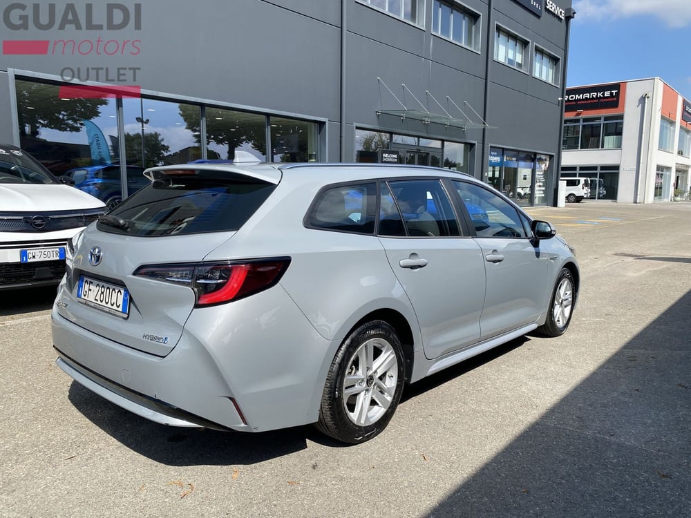 Toyota Corolla Touring Sports usata a Modena (17)