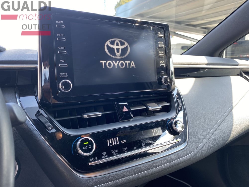 Toyota Corolla Touring Sports usata a Modena (6)
