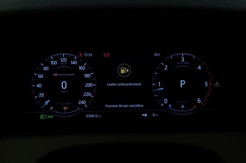 Land Rover Range Rover Velar usata a Mantova (13)