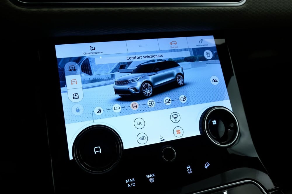 Land Rover Range Rover Velar usata a Mantova (14)