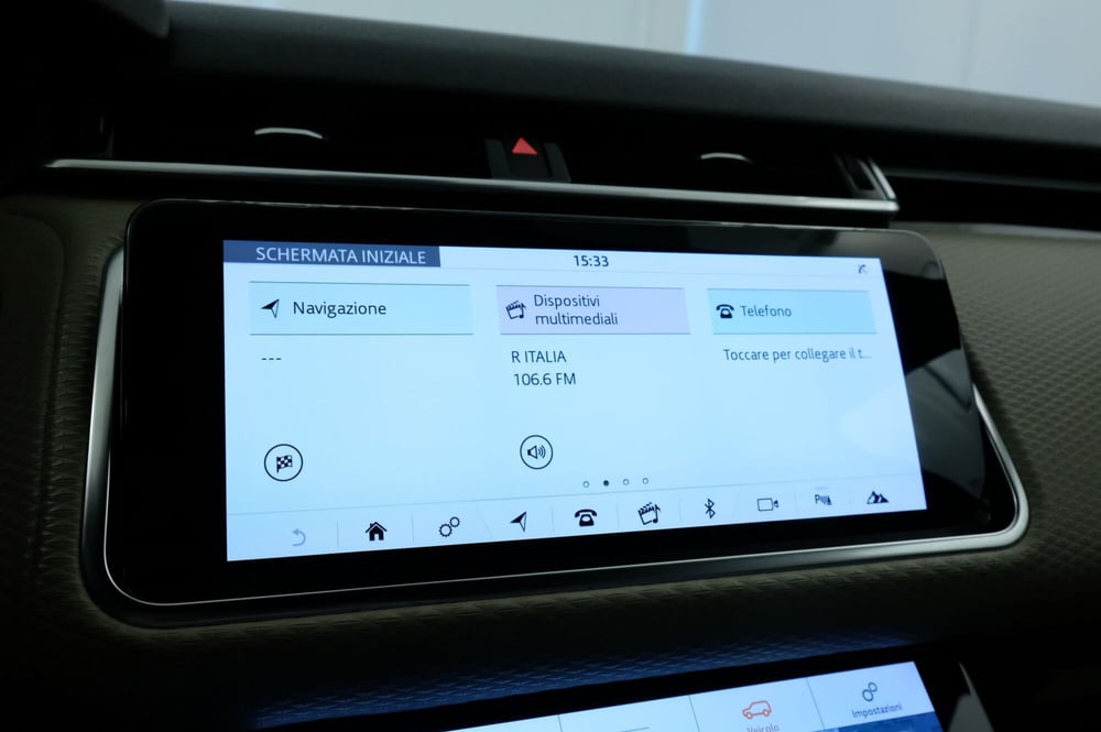 Land Rover Range Rover Velar usata a Mantova (15)
