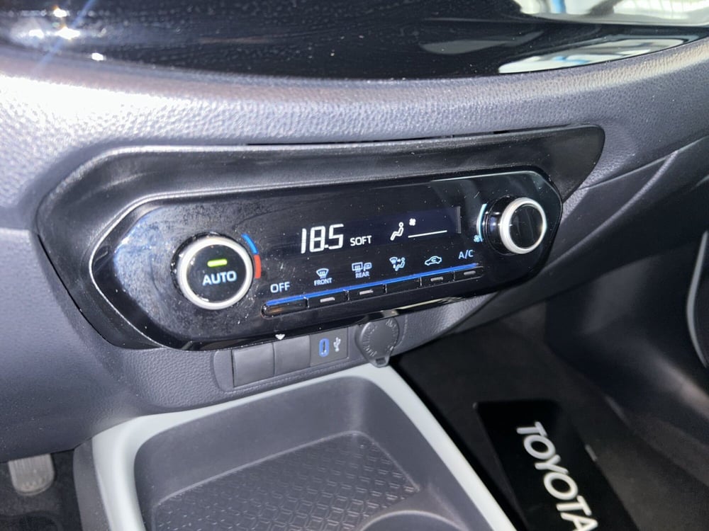 Toyota Aygo X usata a Bergamo (19)