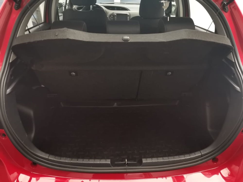 Toyota Yaris usata a Bergamo (10)