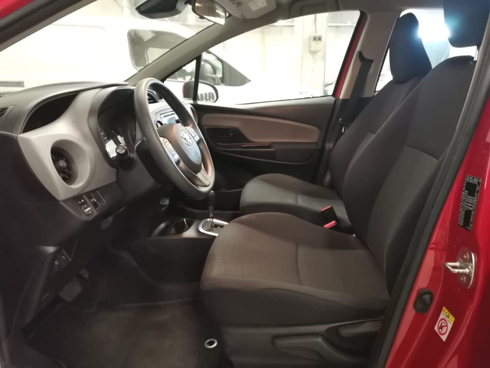Toyota Yaris usata a Bergamo (11)