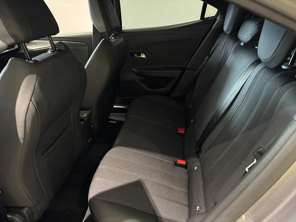 Opel Mokka nuova a Frosinone (10)