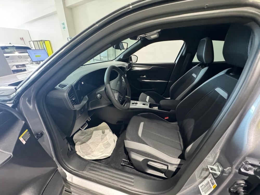 Opel Mokka nuova a Frosinone (8)