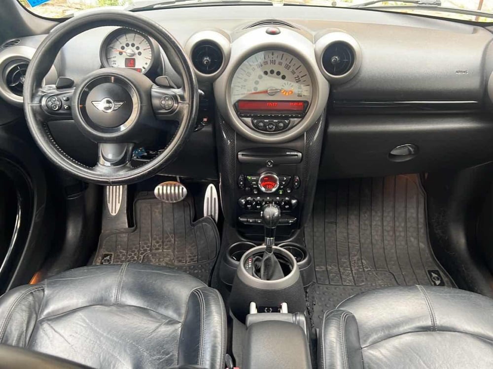 MINI Mini Countryman usata a Foggia (15)