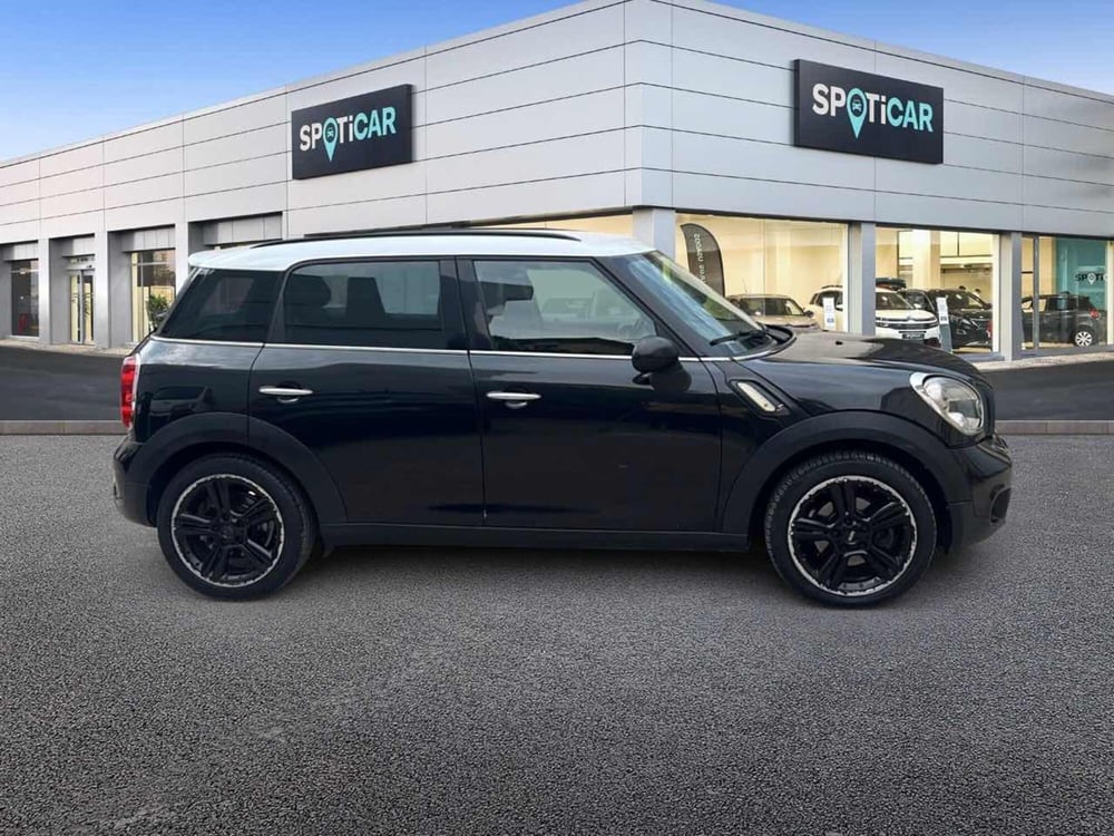 MINI Mini Countryman usata a Foggia (6)