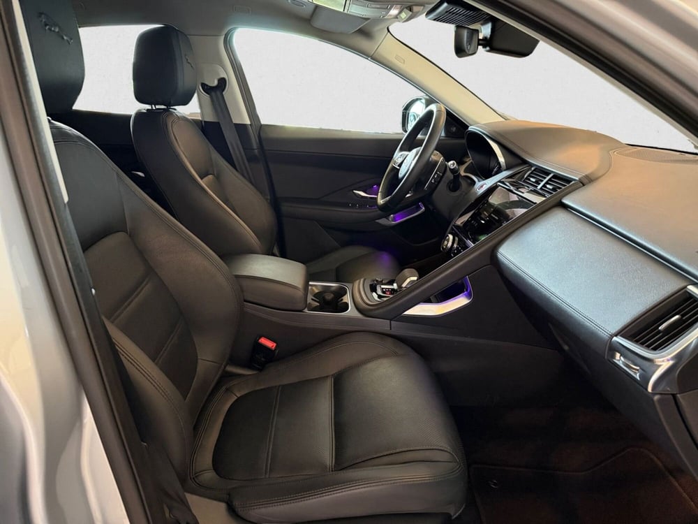 Jaguar E-Pace usata a Firenze (3)