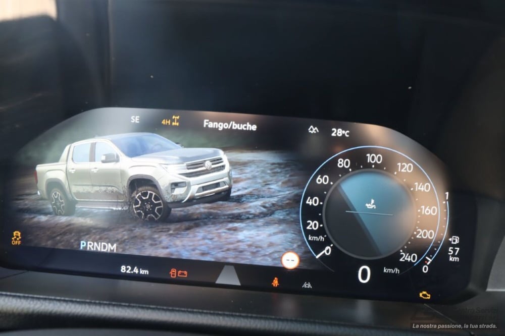 Volkswagen Amarok nuova a Bologna (15)