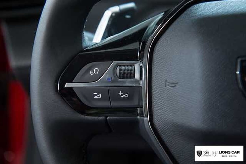 Peugeot 208 nuova a Lodi (14)