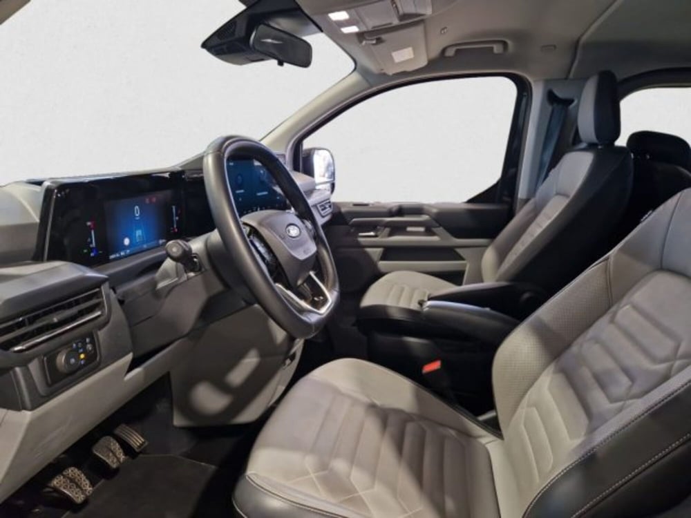 Ford Tourneo Custom usata a Livorno (10)