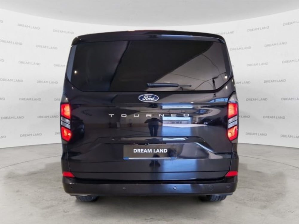 Ford Tourneo Custom usata a Livorno (6)