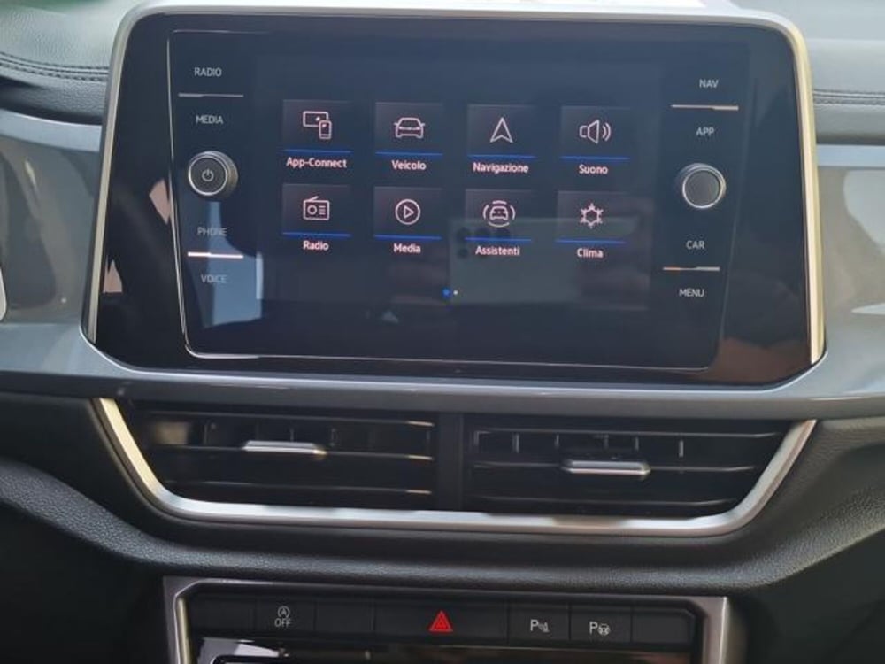 Volkswagen T-Roc usata a Salerno (18)