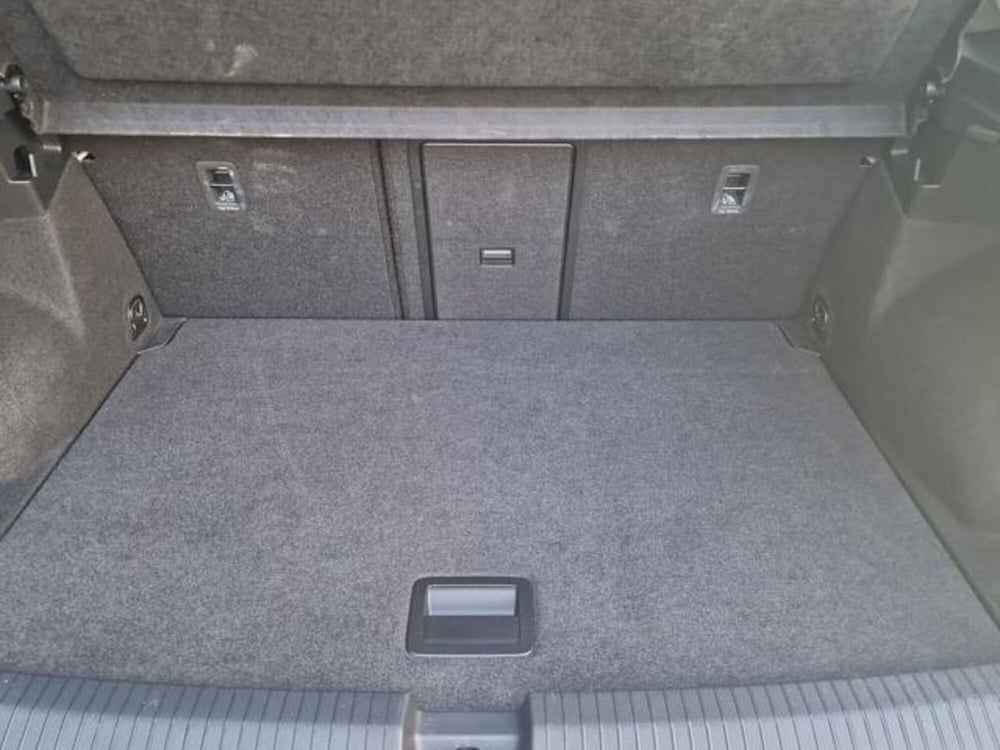 Volkswagen T-Roc usata a Salerno (19)