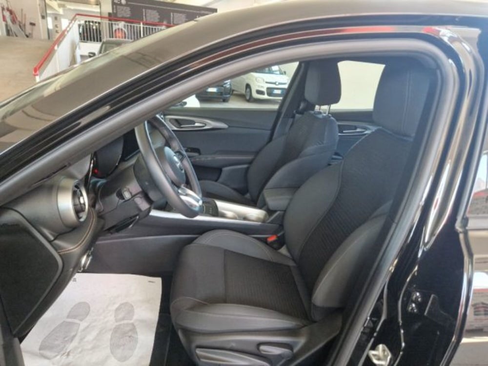 Alfa Romeo Tonale usata a Terni (7)