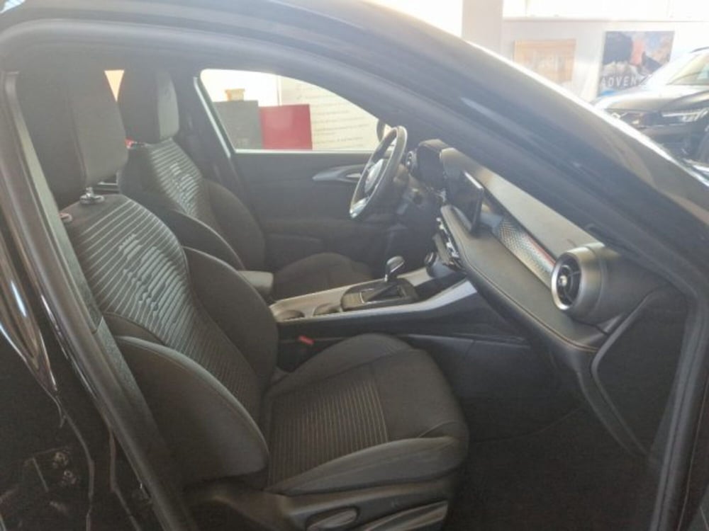 Alfa Romeo Tonale usata a Terni (9)