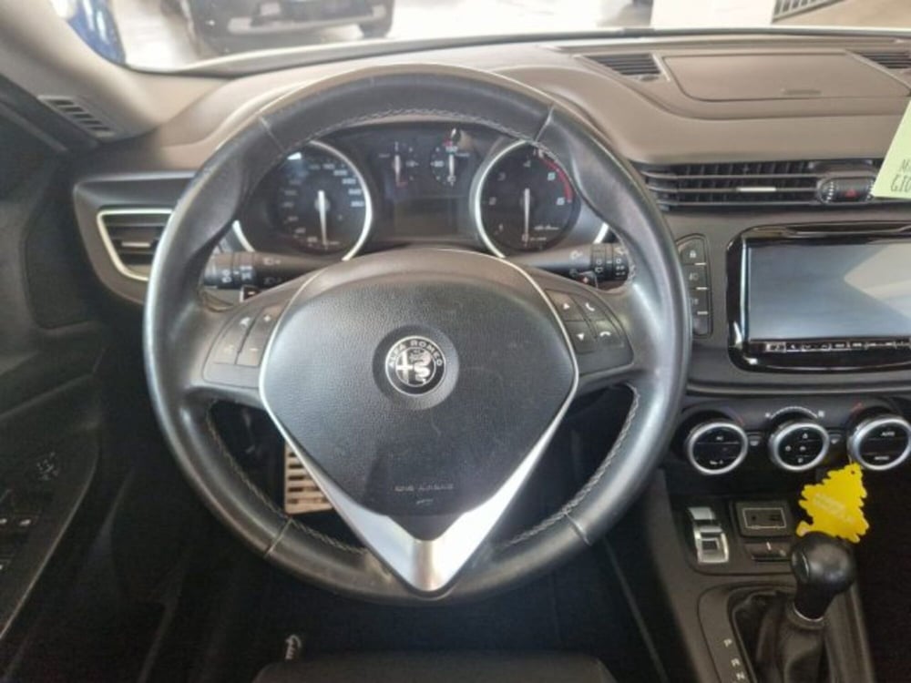 Alfa Romeo Giulietta usata a Terni (12)