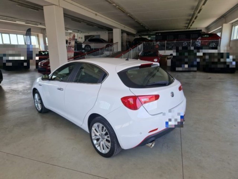 Alfa Romeo Giulietta usata a Terni (5)