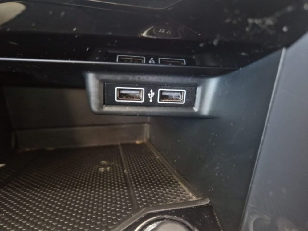 Volkswagen T-Roc usata a Terni (12)