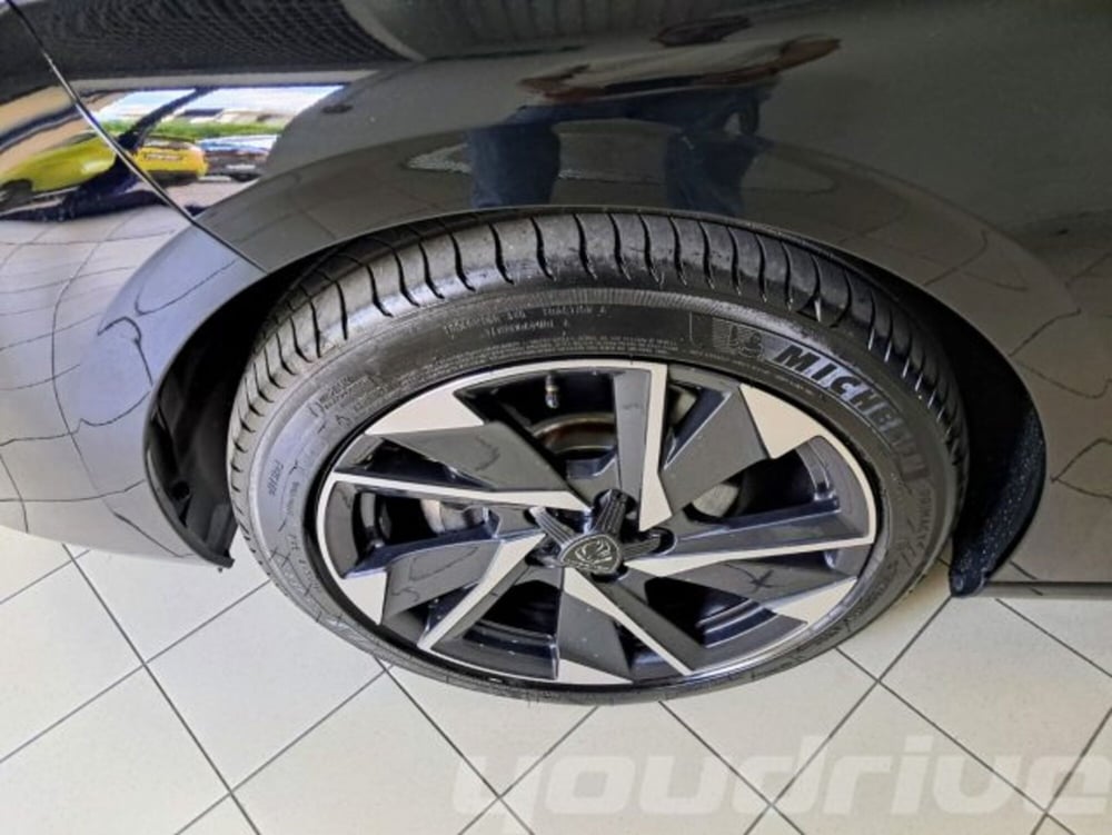 Peugeot 308 usata a Napoli (15)