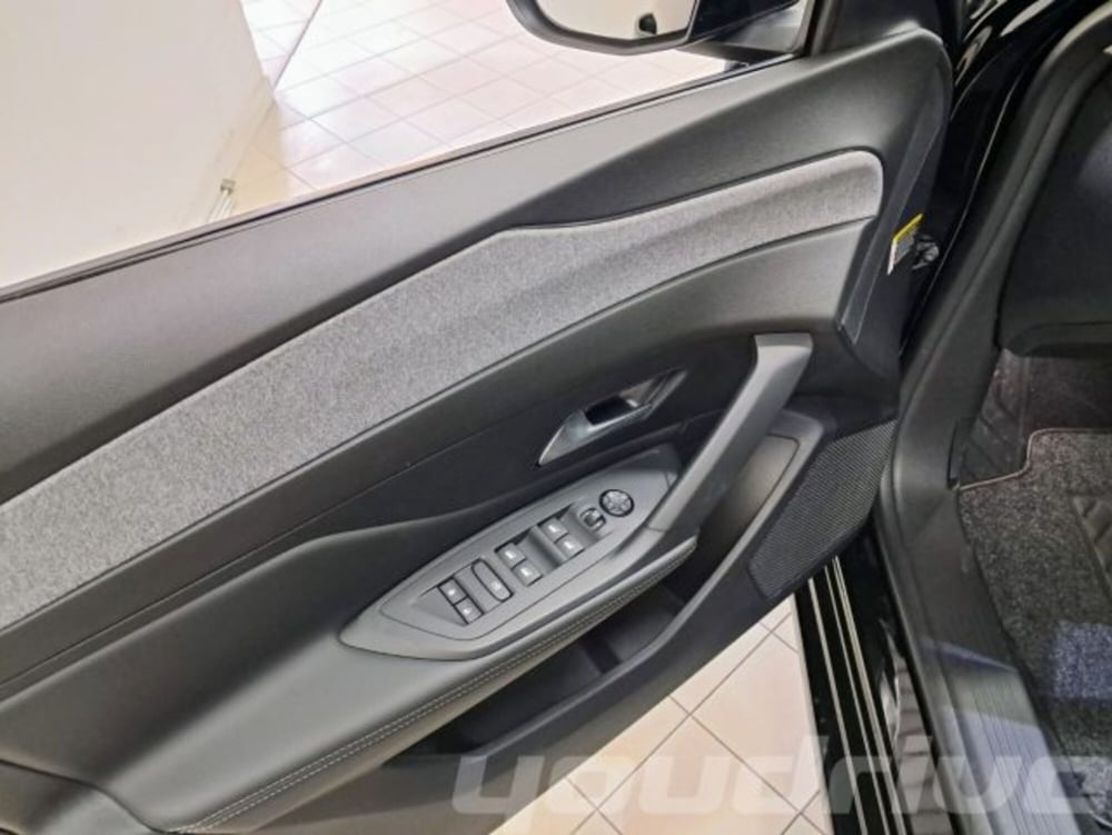 Peugeot 308 usata a Napoli (18)