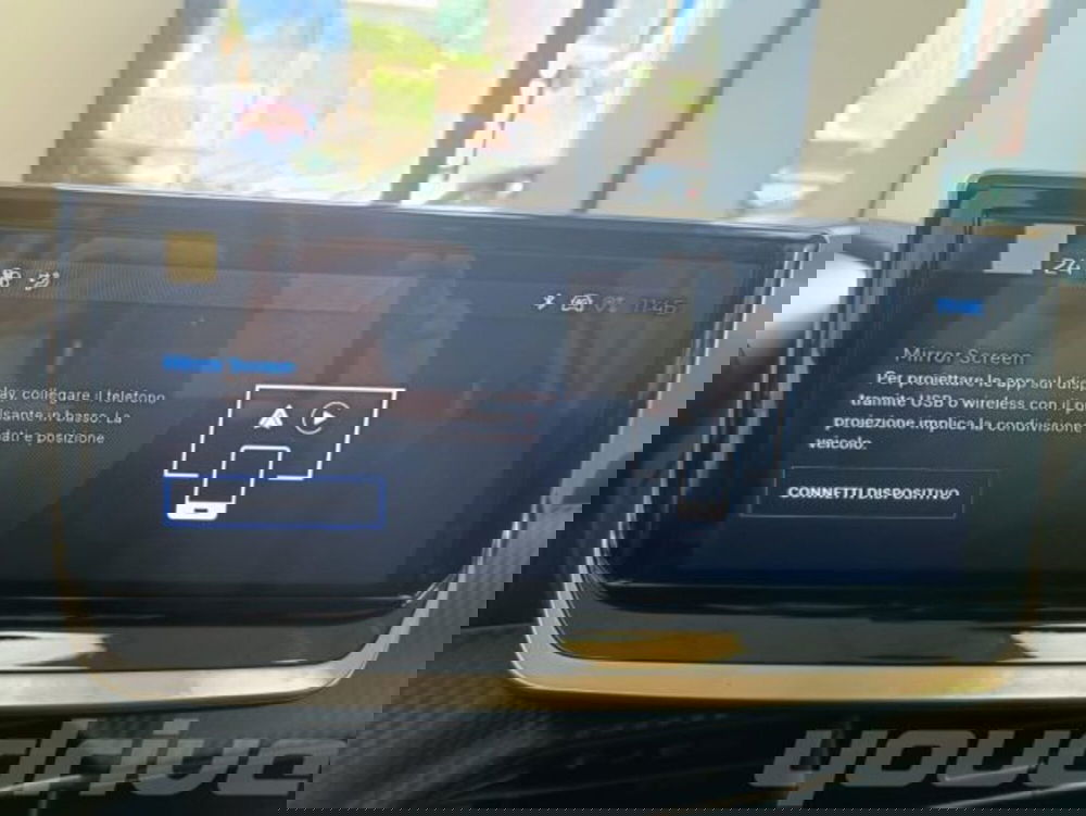 Peugeot 208 nuova a Napoli (12)