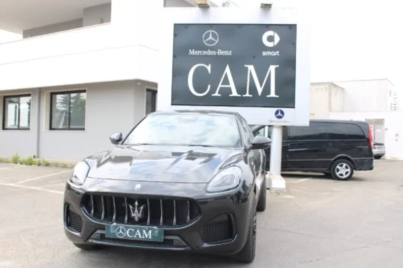 Maserati Grecale usata a Lecce