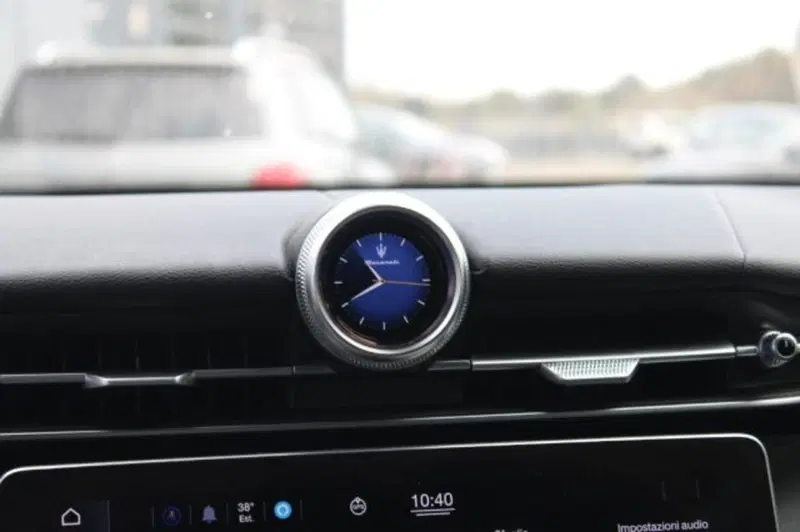 Maserati Grecale usata a Lecce (11)