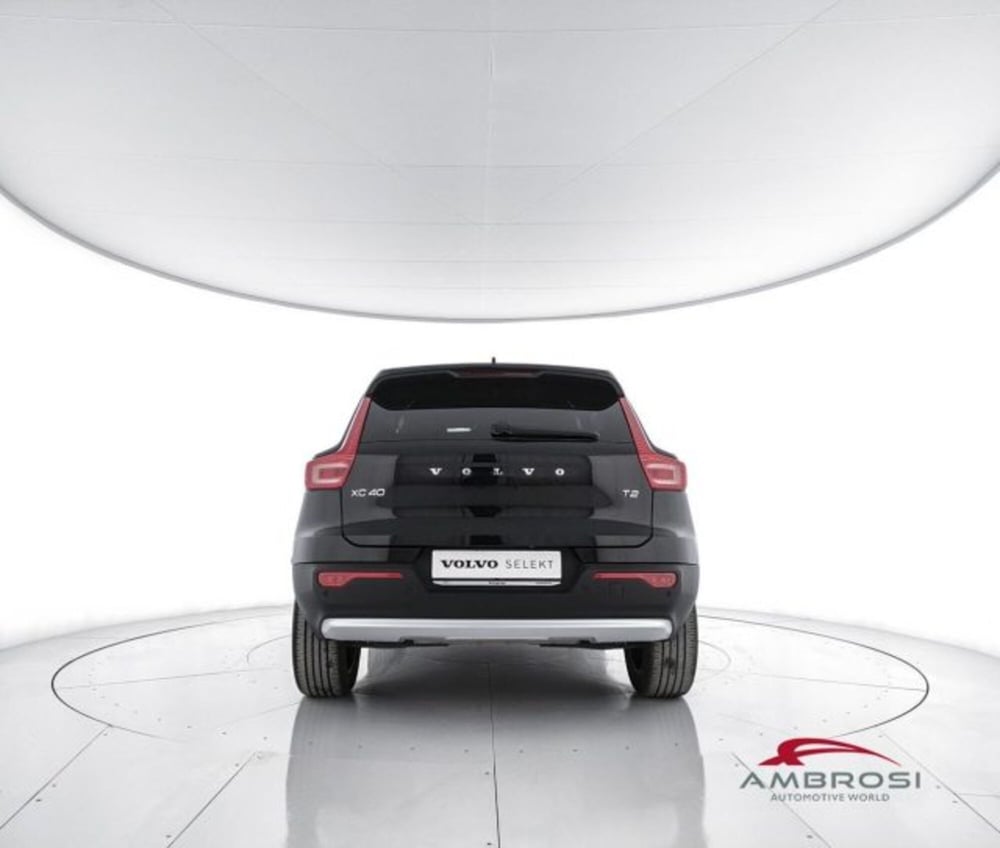 Volvo XC40 usata a Perugia (6)