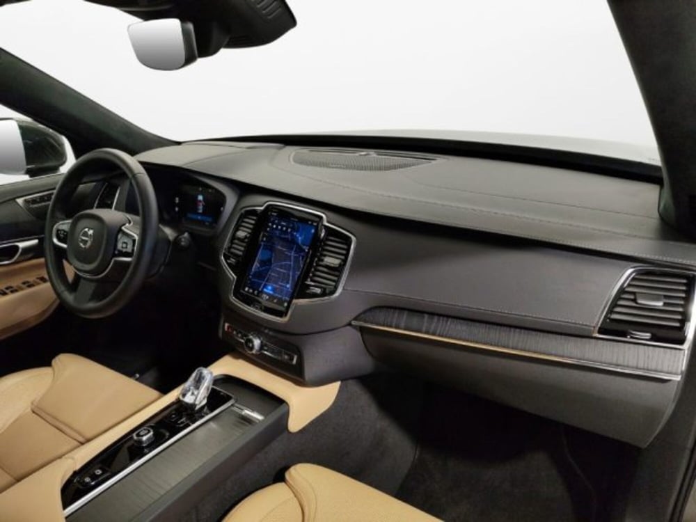 Volvo XC90 usata a Modena (10)
