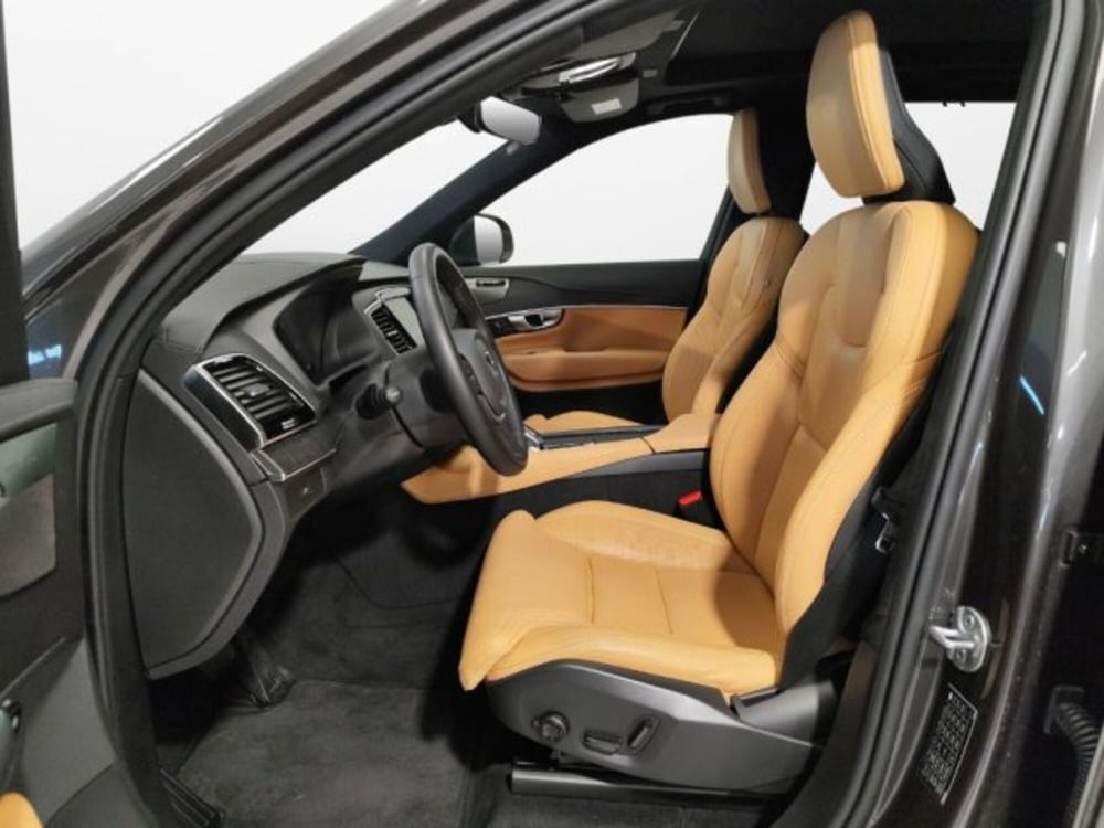 Volvo XC90 usata a Modena (11)