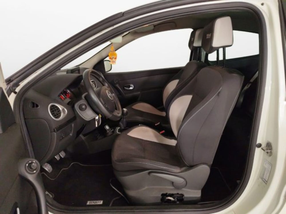 Renault Clio usata a Modena (11)