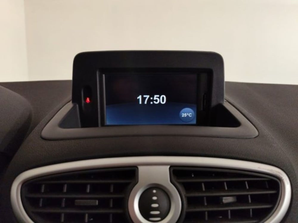 Renault Clio usata a Modena (8)