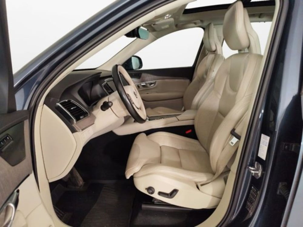 Volvo XC90 usata a Modena (11)