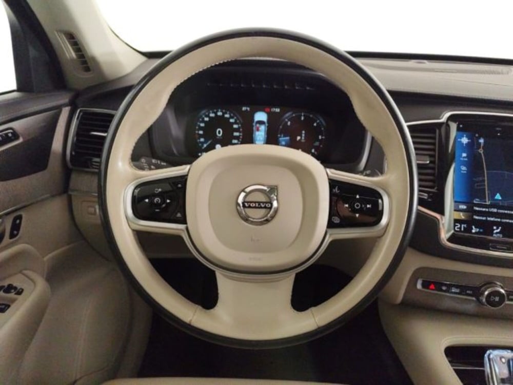Volvo XC90 usata a Modena (7)