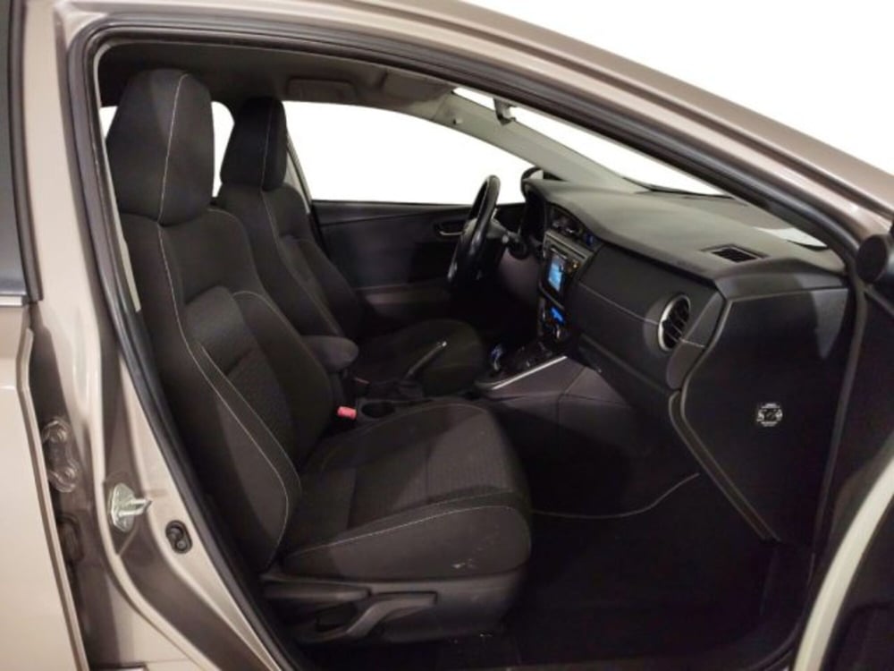 Toyota Corolla Touring Sports usata a Modena (19)