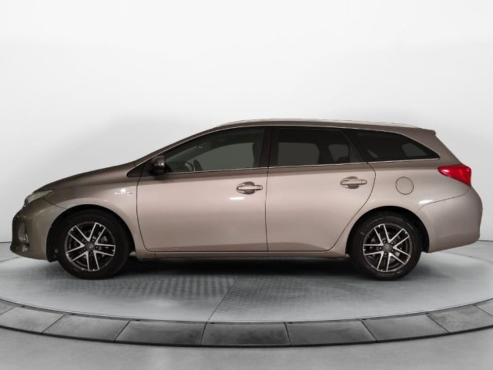 Toyota Corolla Touring Sports usata a Modena (3)