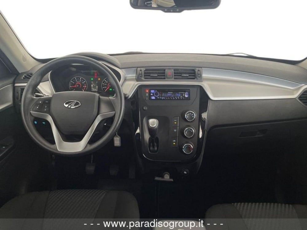 Mahindra KUV100 usata a Catanzaro (12)