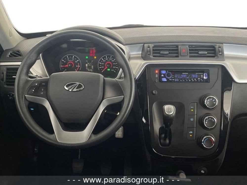 Mahindra KUV100 usata a Catanzaro (14)
