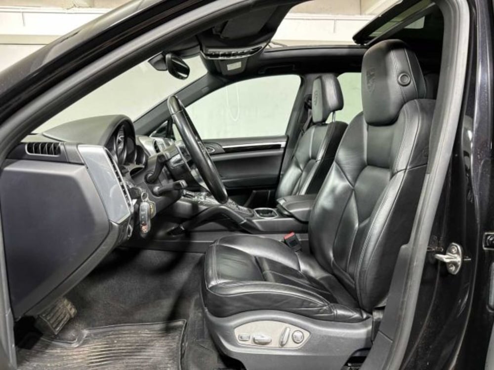 Porsche Cayenne usata a Sondrio (10)