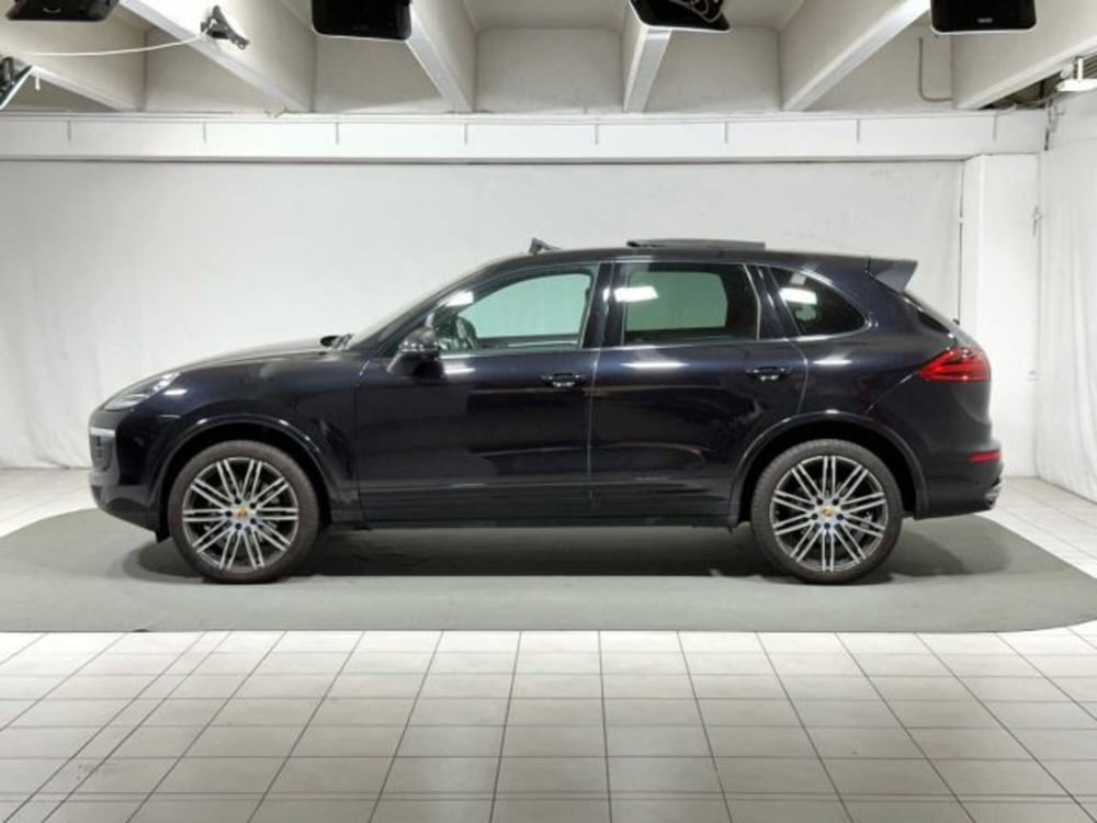 Porsche Cayenne usata a Sondrio (2)