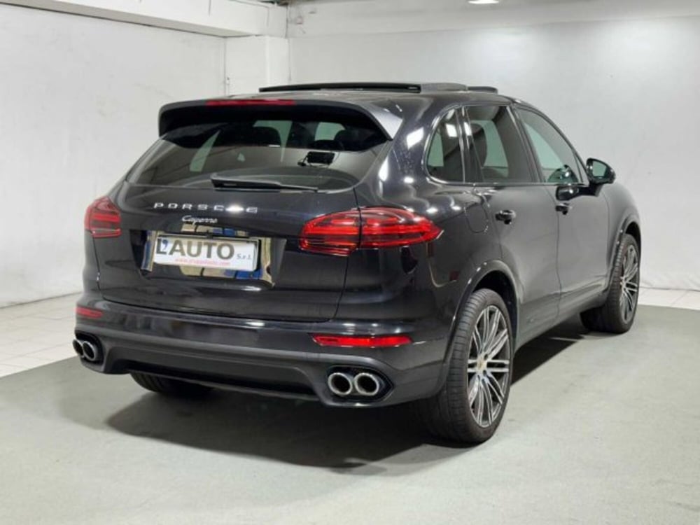 Porsche Cayenne usata a Sondrio (5)