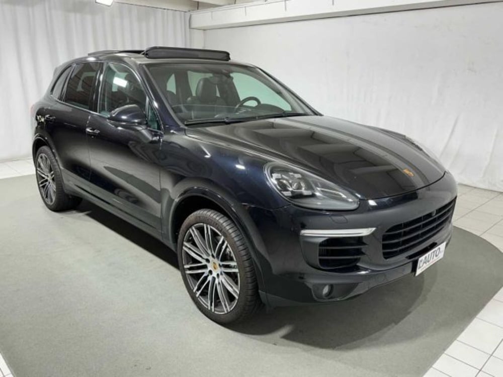 Porsche Cayenne usata a Sondrio (7)
