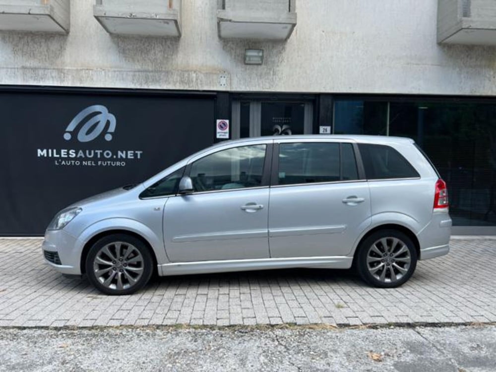 Opel Zafira usata a Padova (6)