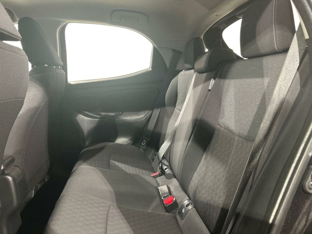 Toyota Yaris usata a Lecco (11)